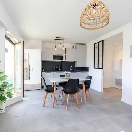 Les Pins Yourhosthelper Apartman Antibes
